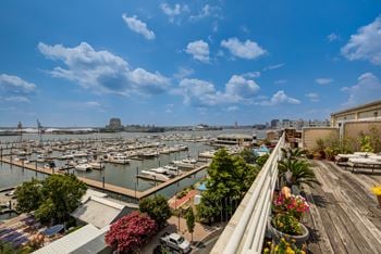Fabulous waterfront location